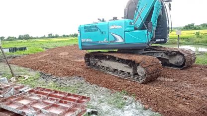 งานปรับสภาพพื้นที่และวางเสาเข็ม